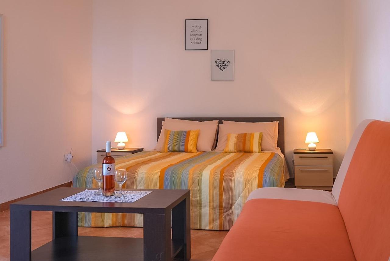 Apartmani Nina Rovinj Kültér fotó